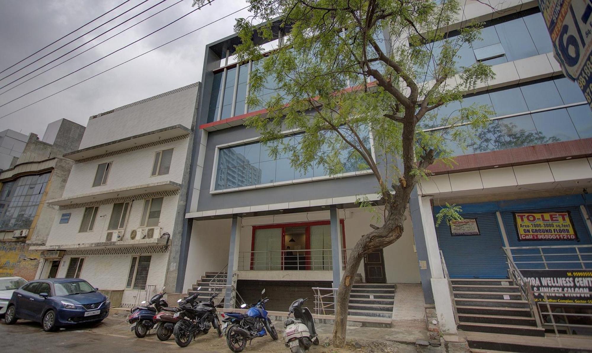 Townhouse Townhouse Atal Chowk Indirapuram Ghaziabad Εξωτερικό φωτογραφία
