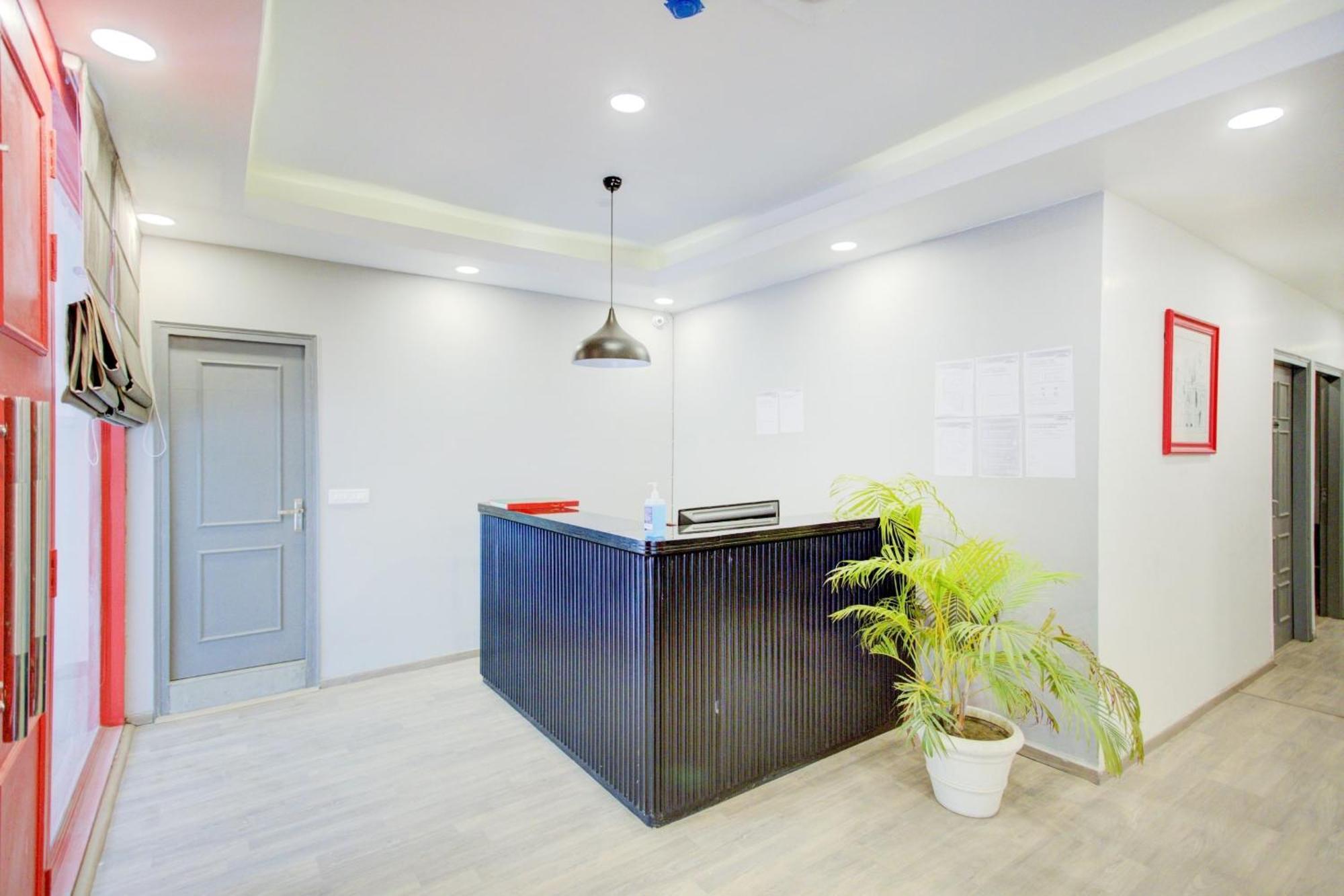 Townhouse Townhouse Atal Chowk Indirapuram Ghaziabad Εξωτερικό φωτογραφία