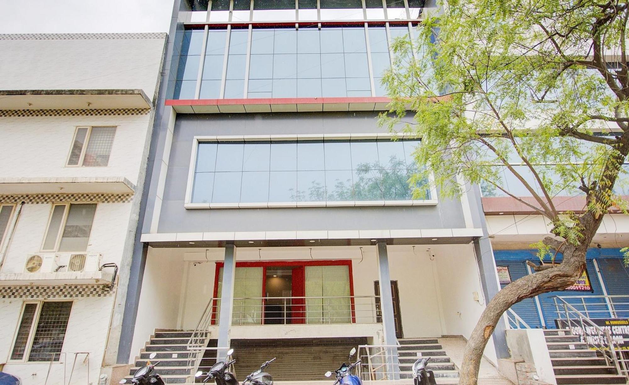 Townhouse Townhouse Atal Chowk Indirapuram Ghaziabad Εξωτερικό φωτογραφία