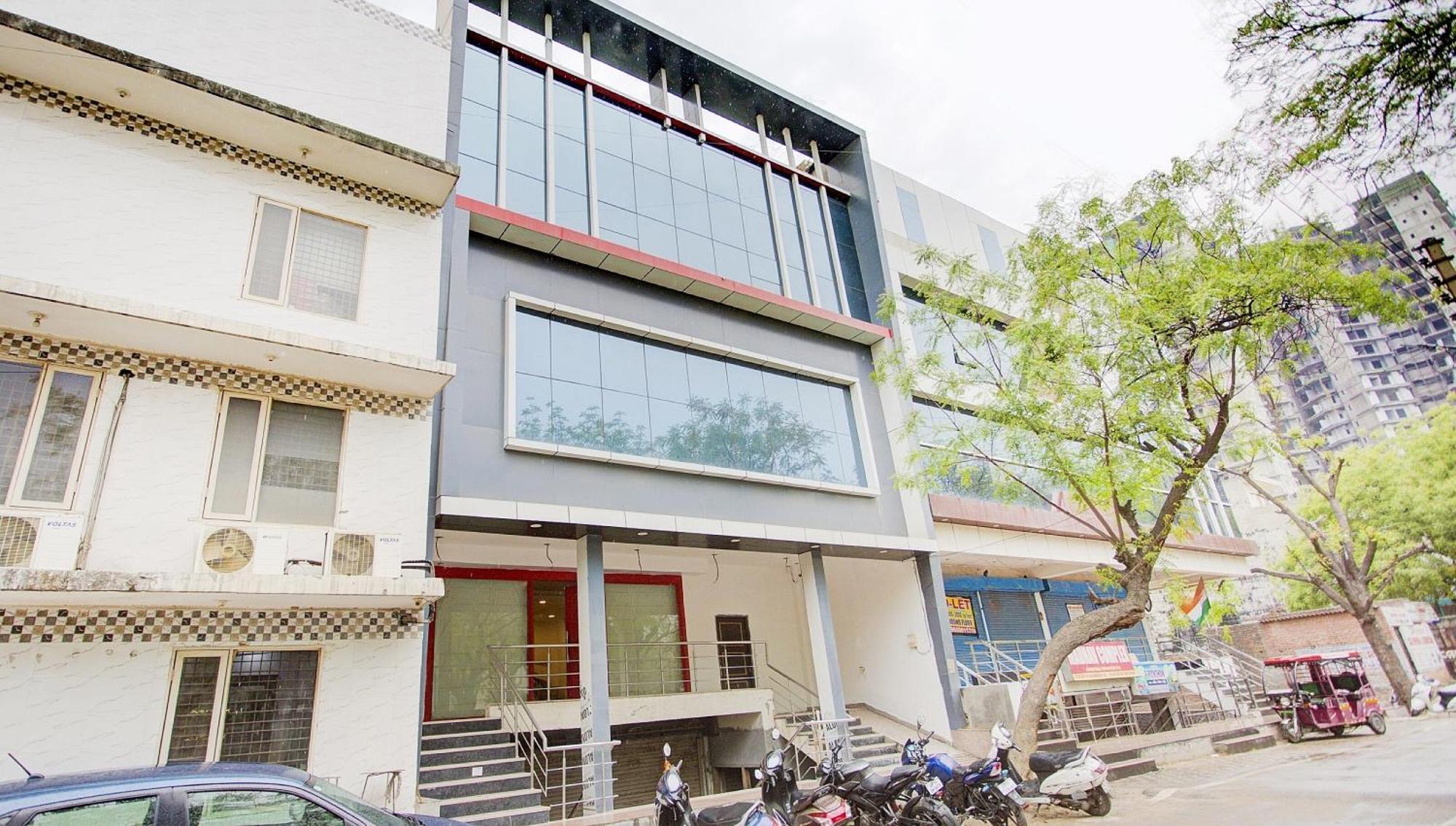 Townhouse Townhouse Atal Chowk Indirapuram Ghaziabad Εξωτερικό φωτογραφία