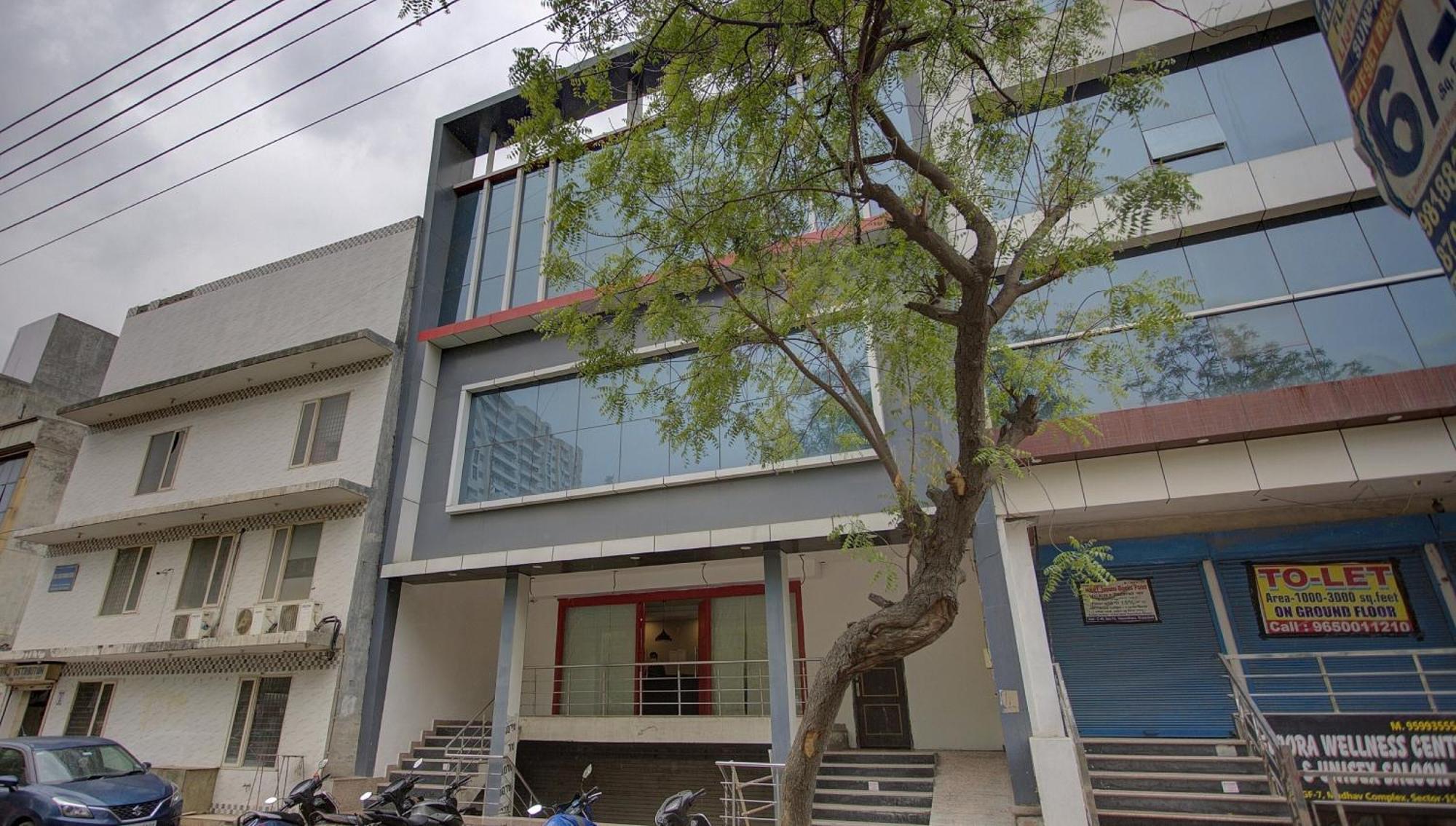 Townhouse Townhouse Atal Chowk Indirapuram Ghaziabad Εξωτερικό φωτογραφία