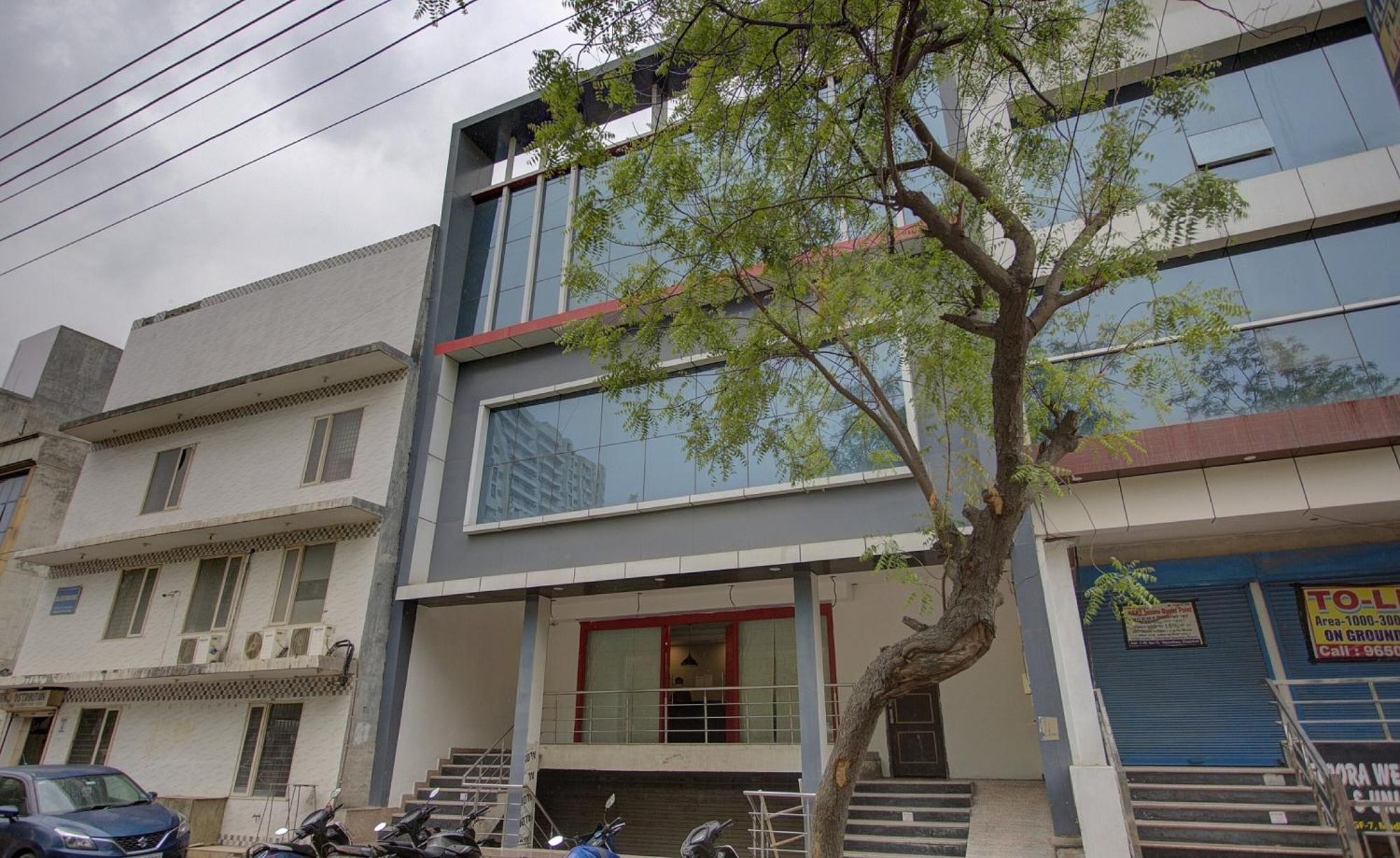 Townhouse Townhouse Atal Chowk Indirapuram Ghaziabad Εξωτερικό φωτογραφία
